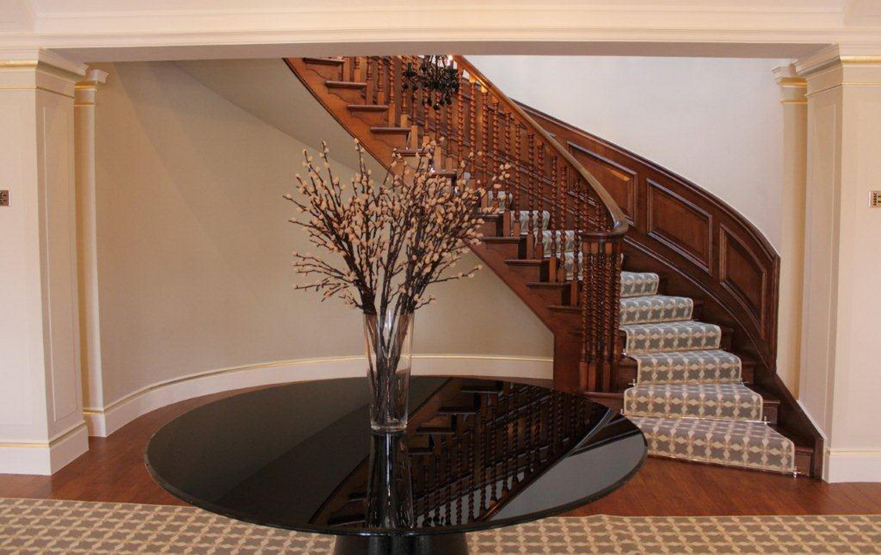 Classical entrance hall-curved and shaped wall- sawn timber floo
